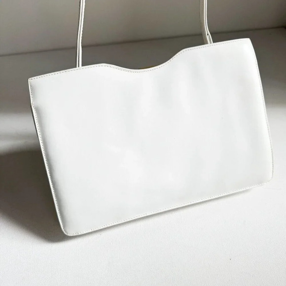 Vintage White Faux  Leather rectengular Top Handle Bag - Picture 5 of 7